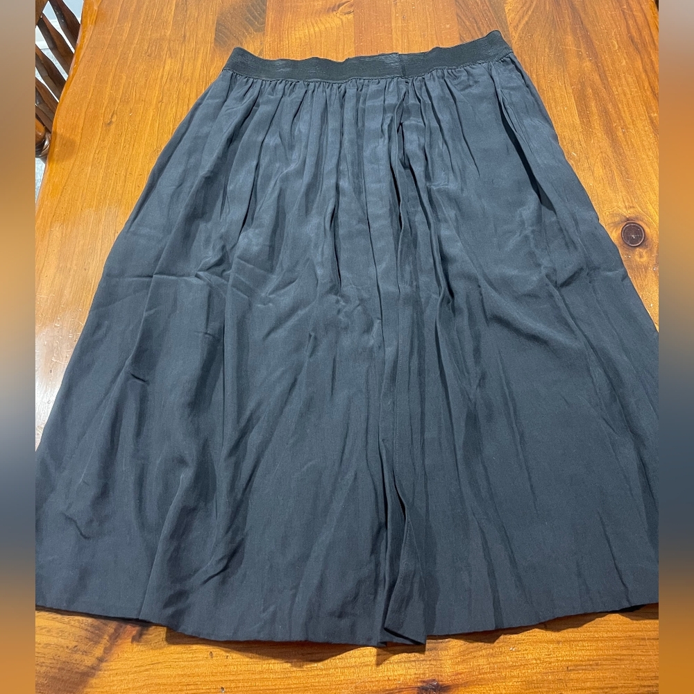 Donna Karan Vintage Womens Black Elastic Waist 100% Silk Midi Skirt Size Large‎